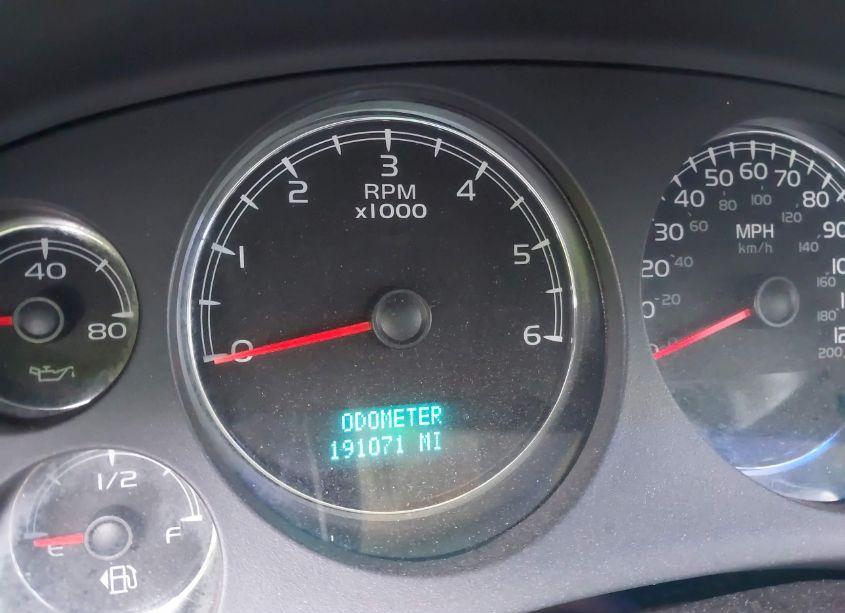 Photo 15 of 2008 Chevrolet Suburban 1500 LS (VIN 3GNFK16368G116054)