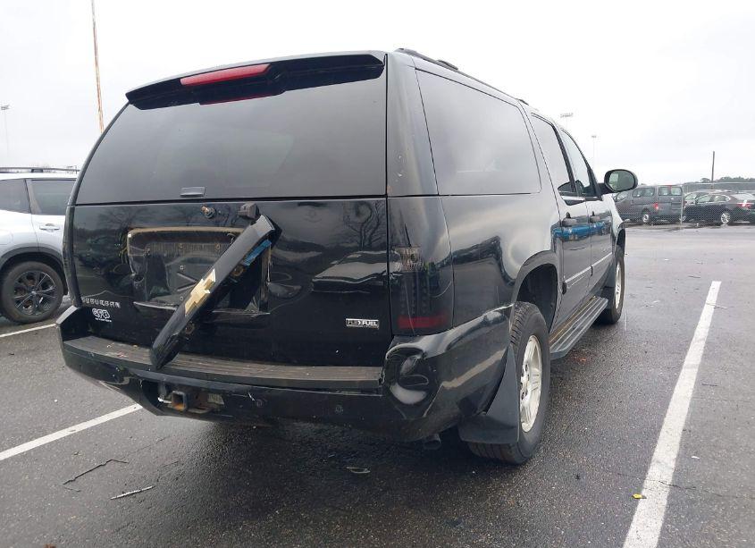 Photo 4 of 2008 Chevrolet Suburban 1500 LS (VIN 3GNFK16368G116054)