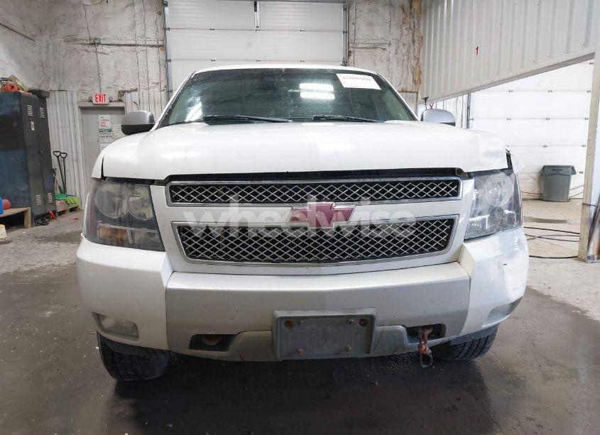 Photo 12 of 2008 Chevrolet Suburban 1500 LT (VIN 3GNFK16378G195394)