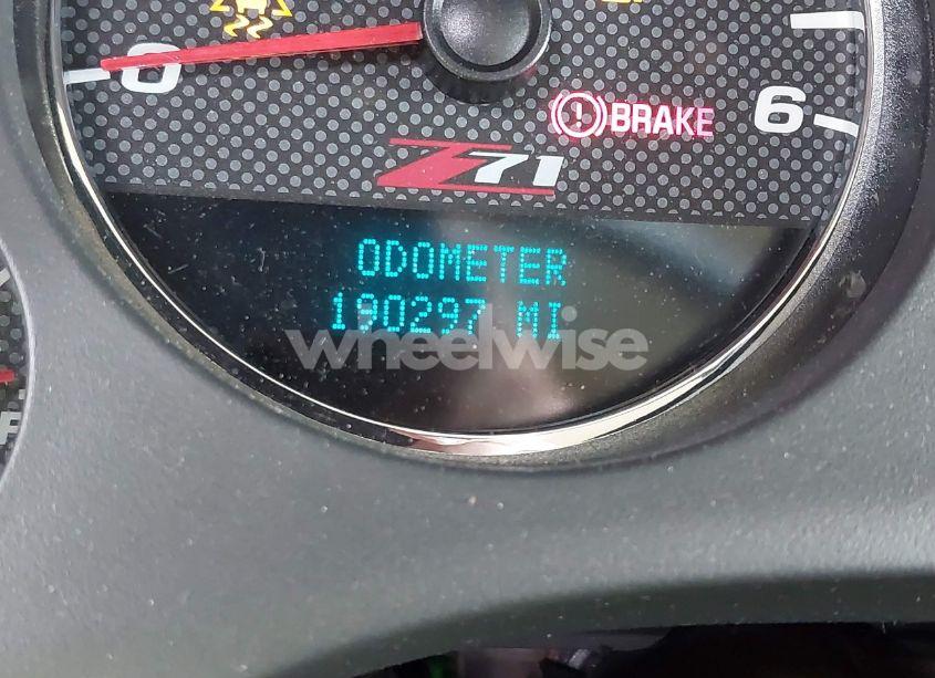 Photo 7 of 2007 Chevrolet Suburban 1500 LT (VIN 3GNFK16387G224495)