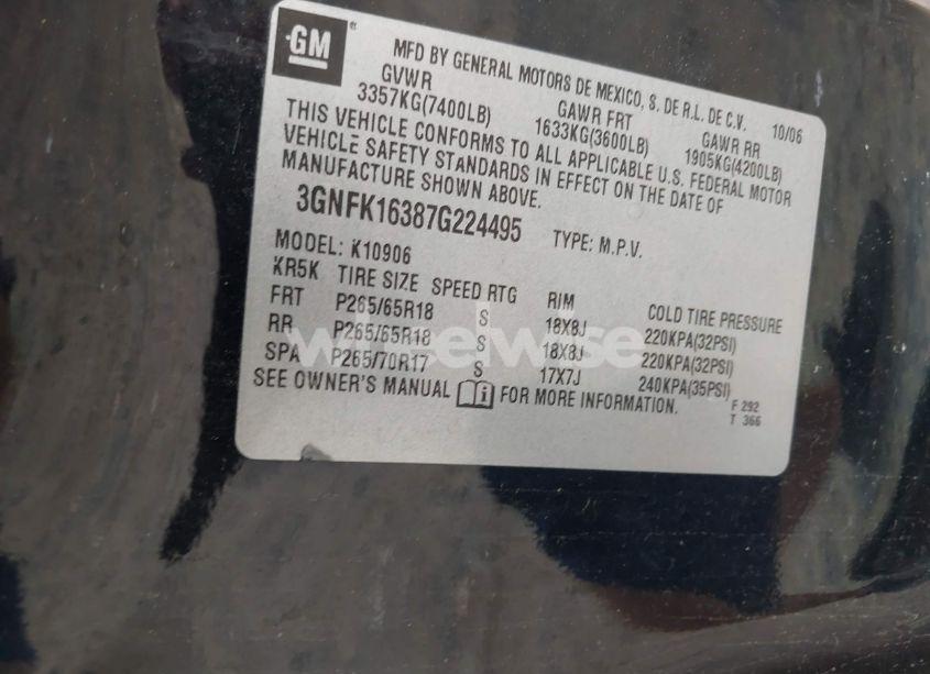 Photo 9 of 2007 Chevrolet Suburban 1500 LT (VIN 3GNFK16387G224495)