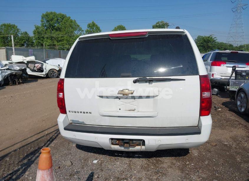 Photo 16 of 2007 Chevrolet Suburban 1500 LTZ (VIN 3GNFK16397G116032)