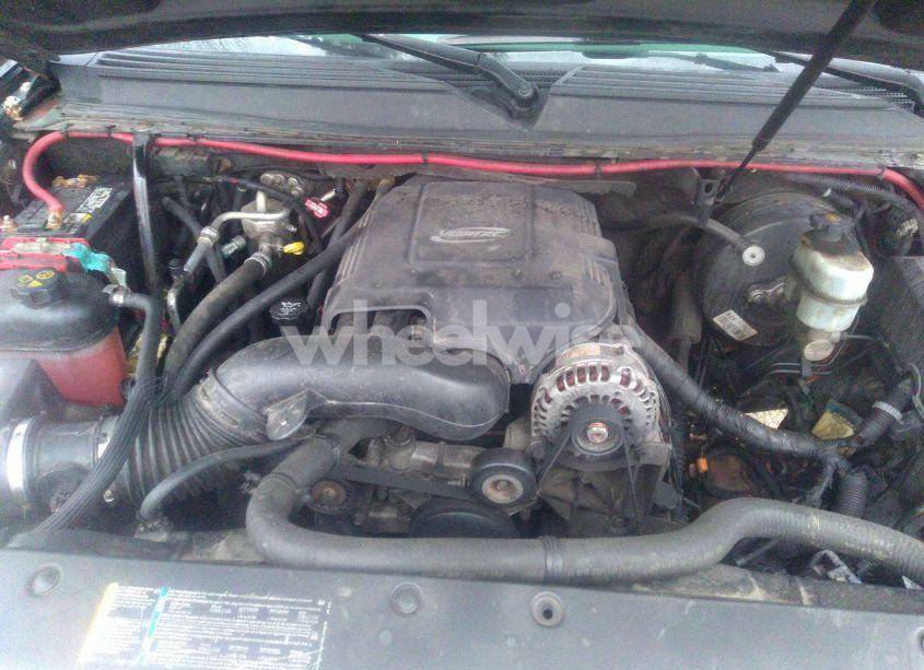 Photo 10 of 2007 Chevrolet Suburban 1500 LTZ (VIN 3GNFK16397G146440)