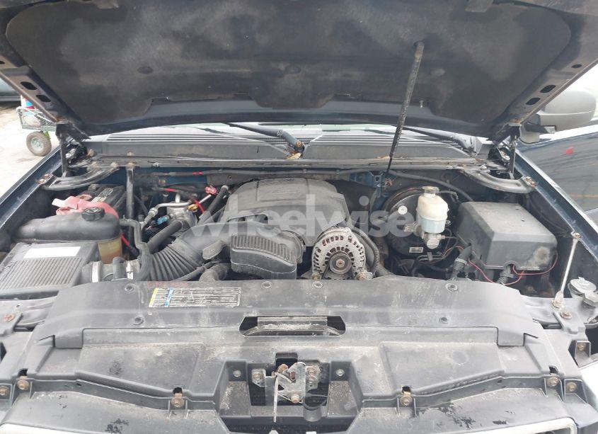 Photo 10 of 2008 Chevrolet Suburban 1500 LS (VIN 3GNFK16398G176488)