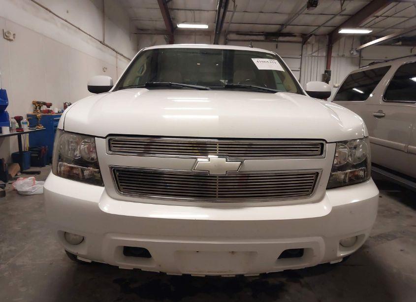 Photo 13 of 2007 Chevrolet Suburban 1500 LTZ (VIN 3GNFK163X7G115830)