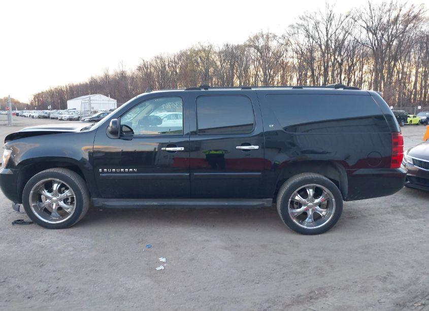 Photo 14 of 2007 Chevrolet Suburban 1500 LT (VIN 3GNFK163X7G181665)
