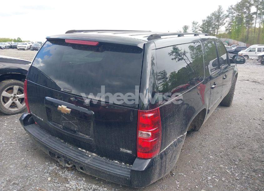 Photo 4 of 2007 Chevrolet Suburban 1500 LT (VIN 3GNFK163X7G219590)