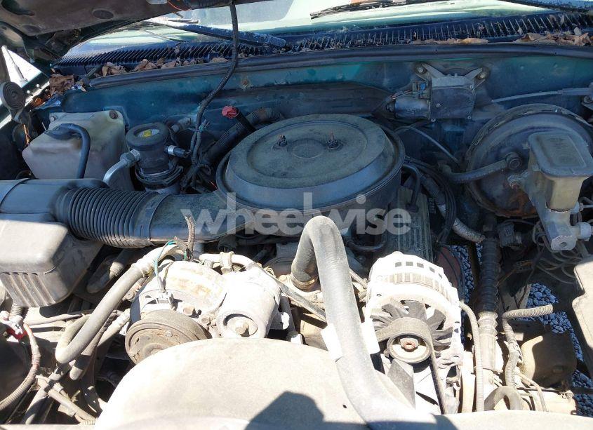 Photo 10 of 1995 Chevrolet Suburban K1500 (VIN 3GNFK16K1SG120351)