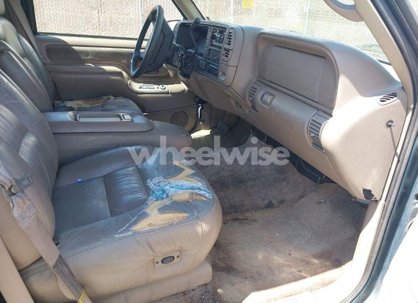 Photo 5 of 1997 Chevrolet Suburban 1500 (VIN 3GNFK16R1VG167865)