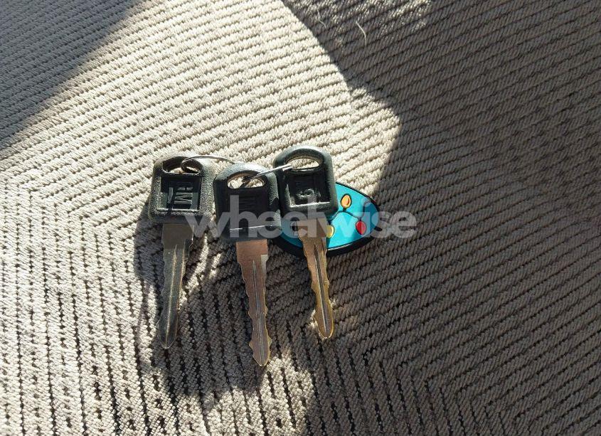 Photo 11 of 1996 Chevrolet Suburban K1500 (VIN 3GNFK16R2TG144401)