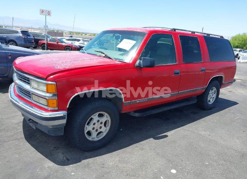 Photo 12 of 1999 Chevrolet Suburban 1500 LT (VIN 3GNFK16R4XG246028)
