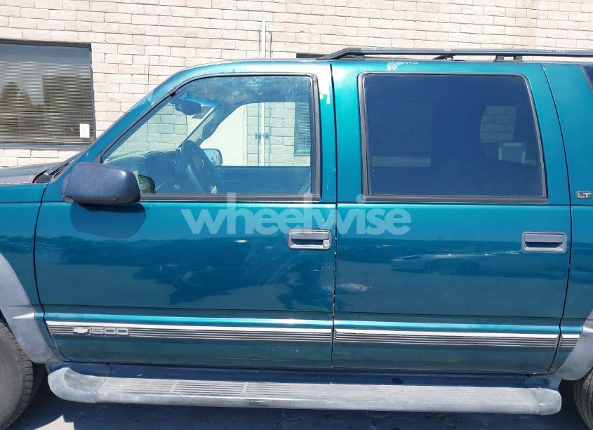 Photo 13 of 1997 Chevrolet Suburban 1500 (VIN 3GNFK16R5VG183194)