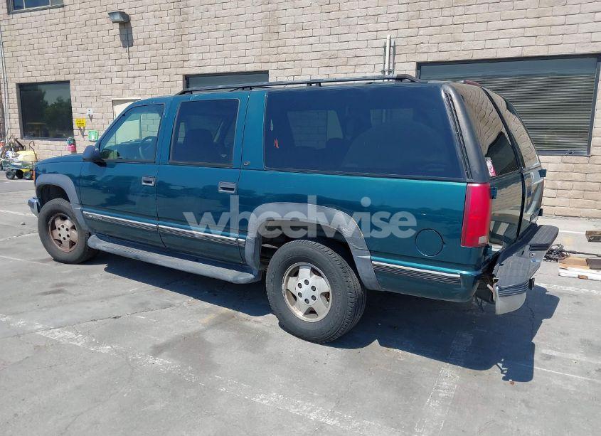 Photo 3 of 1997 Chevrolet Suburban 1500 (VIN 3GNFK16R5VG183194)