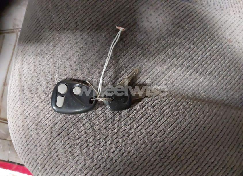 Photo 11 of 1999 Chevrolet Suburban 1500 LT (VIN 3GNFK16R6XG236682)