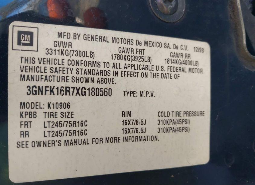 Photo 9 of 1999 Chevrolet Suburban 1500 LT (VIN 3GNFK16R7XG180560)