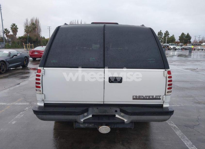Photo 16 of 1997 Chevrolet Suburban 1500 (VIN 3GNFK16R8VG190673)