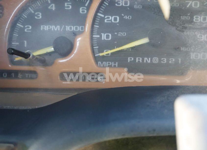 Photo 7 of 1998 Chevrolet Suburban 1500 (VIN 3GNFK16R8WG122858)