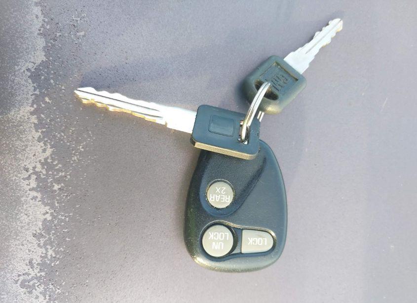 Photo 11 of 1998 Chevrolet Suburban 1500 (VIN 3GNFK16R9WG148739)