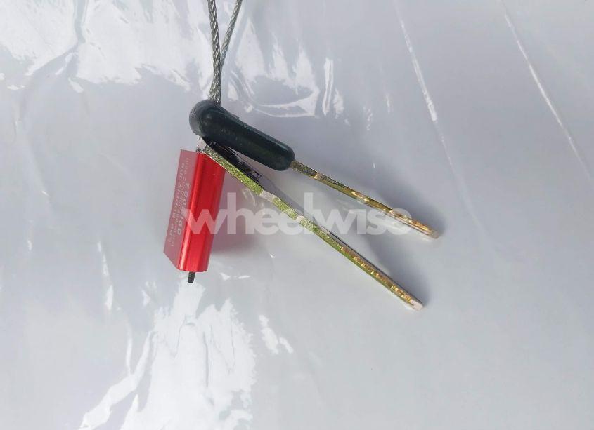 Photo 11 of 1999 Chevrolet Suburban 1500 LT (VIN 3GNFK16RXXG185042)