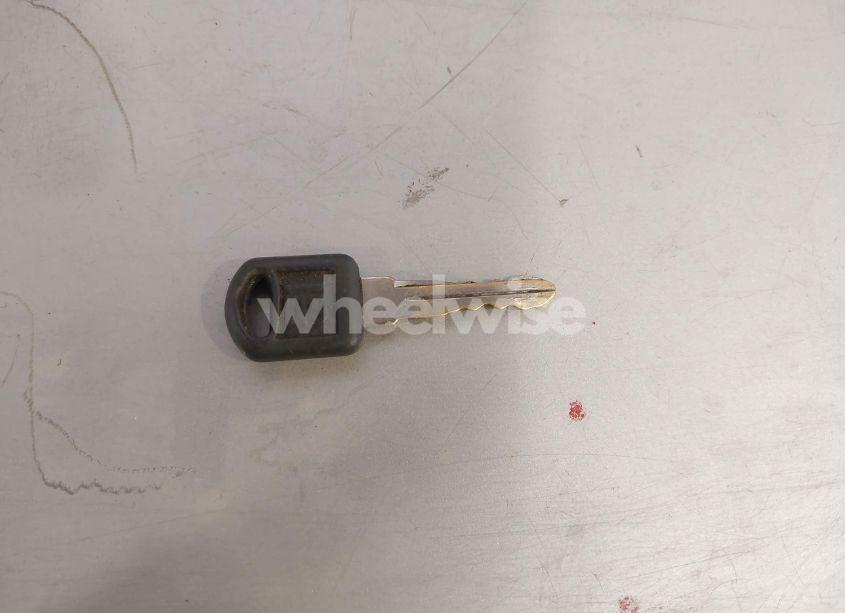 Photo 11 of 1999 Chevrolet Suburban 1500 LT (VIN 3GNFK16RXXG251900)