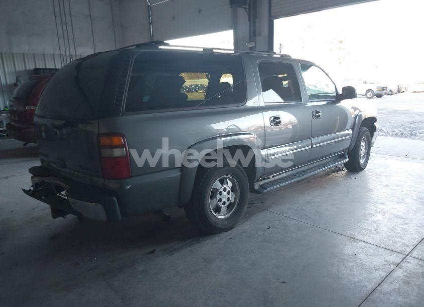 Photo 4 of 2001 Chevrolet Suburban 1500 LT (VIN 3GNFK16T11G213426)