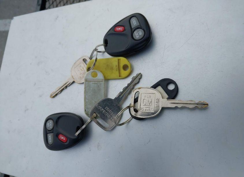 Photo 11 of 2000 Chevrolet Suburban 1500 LT (VIN 3GNFK16T1YG132839)