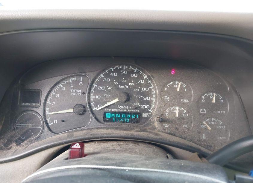 Photo 7 of 2000 Chevrolet Suburban 1500 LT (VIN 3GNFK16T1YG132839)