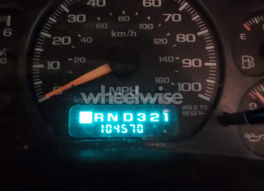 Photo 7 of 2000 Chevrolet Suburban 1500 LS (VIN 3GNFK16T1YG165422)