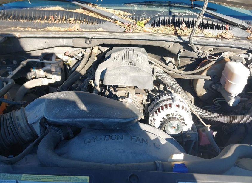 Photo 10 of 2000 Chevrolet Suburban 1500 LT (VIN 3GNFK16T1YG168482)