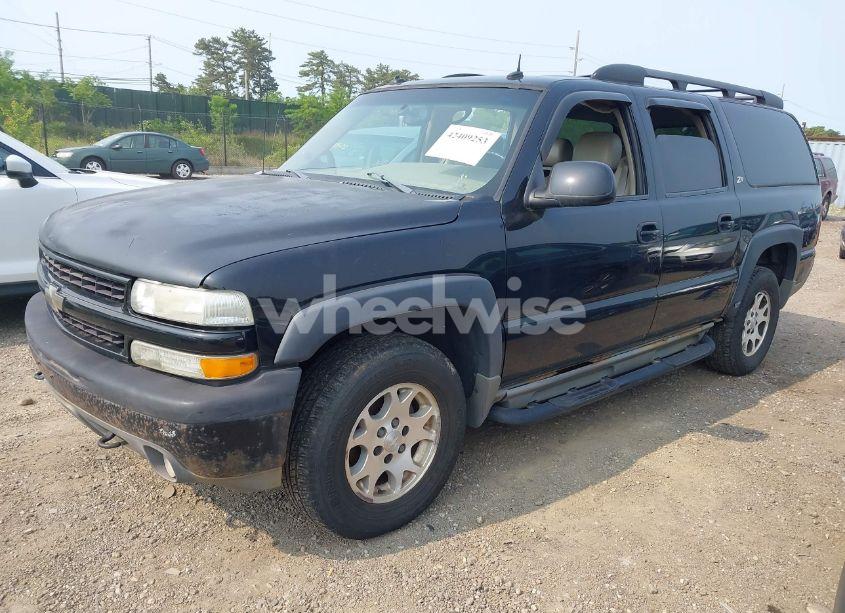 Photo 2 of 2003 Chevrolet Suburban 1500 Z71 (VIN 3GNFK16T23G325753)