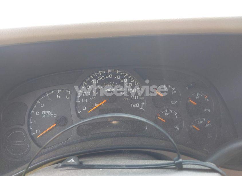 Photo 7 of 2003 Chevrolet Suburban 1500 Z71 (VIN 3GNFK16T23G325753)