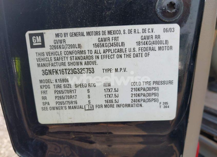 Photo 9 of 2003 Chevrolet Suburban 1500 Z71 (VIN 3GNFK16T23G325753)