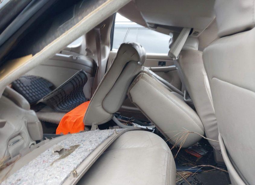 Photo 8 of 2004 Chevrolet Suburban 1500 LT (VIN 3GNFK16T24G184670)