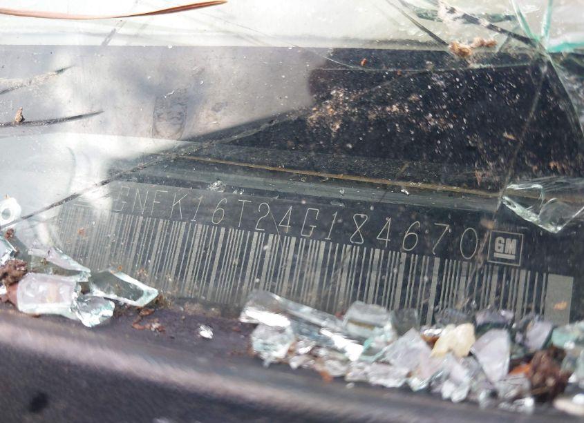 Photo 9 of 2004 Chevrolet Suburban 1500 LT (VIN 3GNFK16T24G184670)