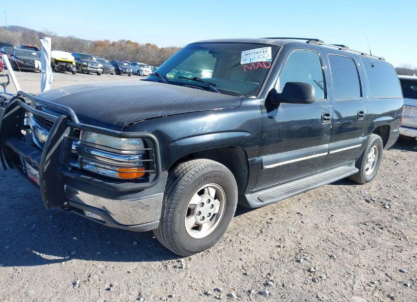 Photo 2 of 2001 Chevrolet Suburban 1500 LT (VIN 3GNFK16T31G148823)