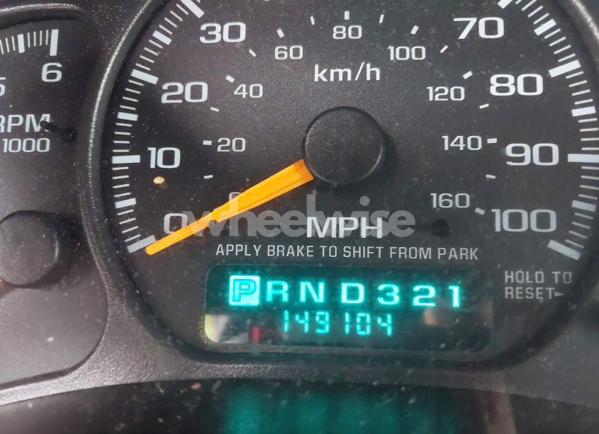 Photo 15 of 2001 Chevrolet Suburban 1500 LT (VIN 3GNFK16T31G174094)