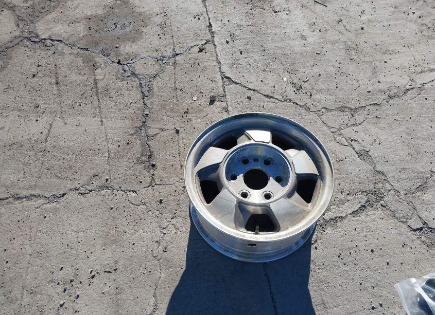 Photo 12 of 2001 Chevrolet Suburban 1500 LS (VIN 3GNFK16T31G187931)