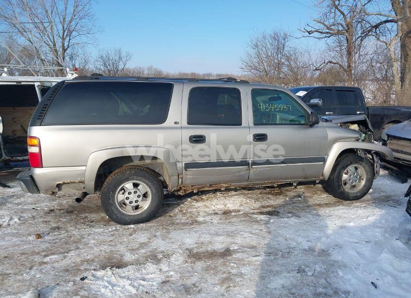 Photo 13 of 2001 Chevrolet Suburban 1500 LS (VIN 3GNFK16T31G190246)