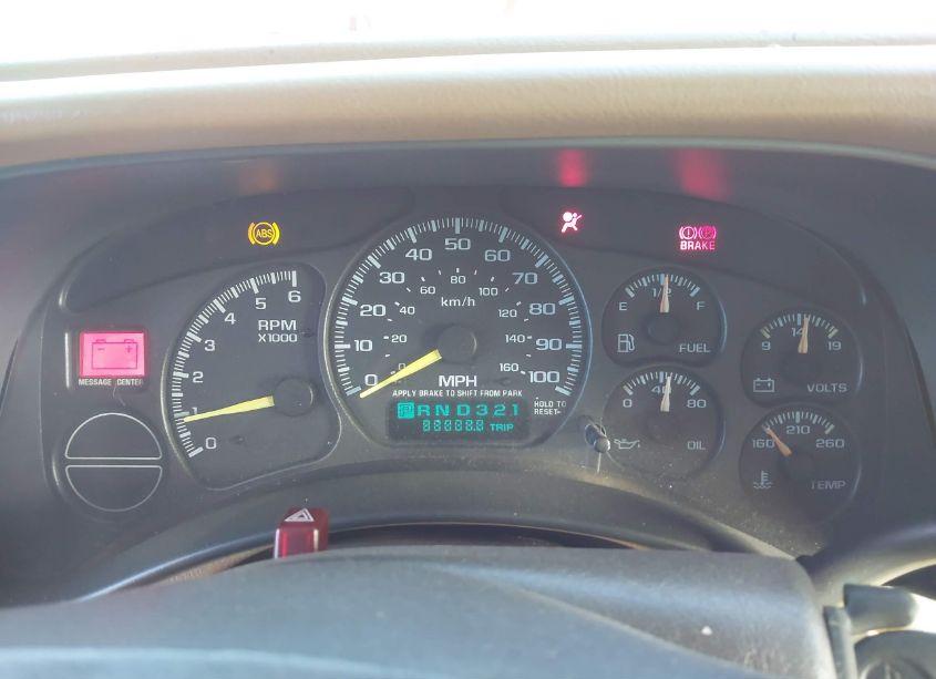 Photo 7 of 2000 Chevrolet Suburban 1500 LS (VIN 3GNFK16T3YG102841)