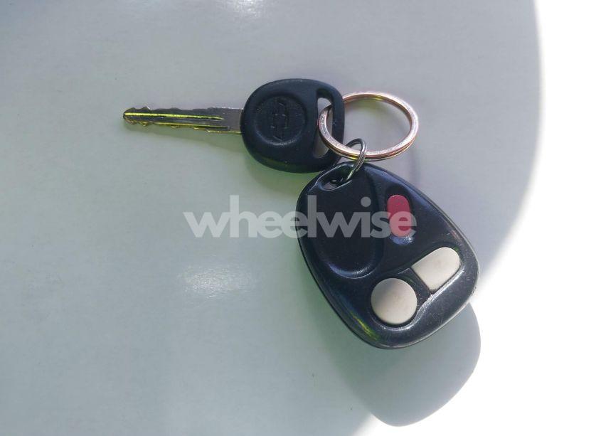 Photo 11 of 2001 Chevrolet Suburban 1500 LT (VIN 3GNFK16T41G146188)