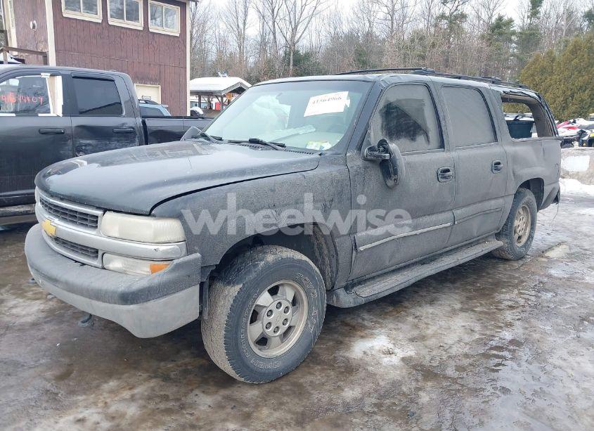 Photo 2 of 2001 Chevrolet Suburban 1500 LT (VIN 3GNFK16T41G165632)