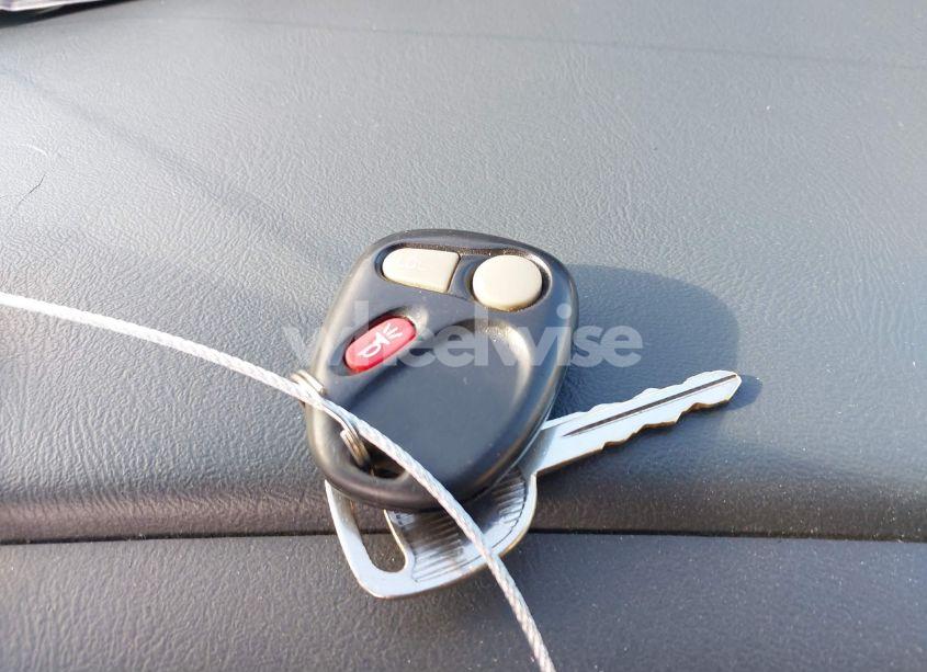 Photo 11 of 2002 Chevrolet Suburban 1500 LT (VIN 3GNFK16T42G344979)