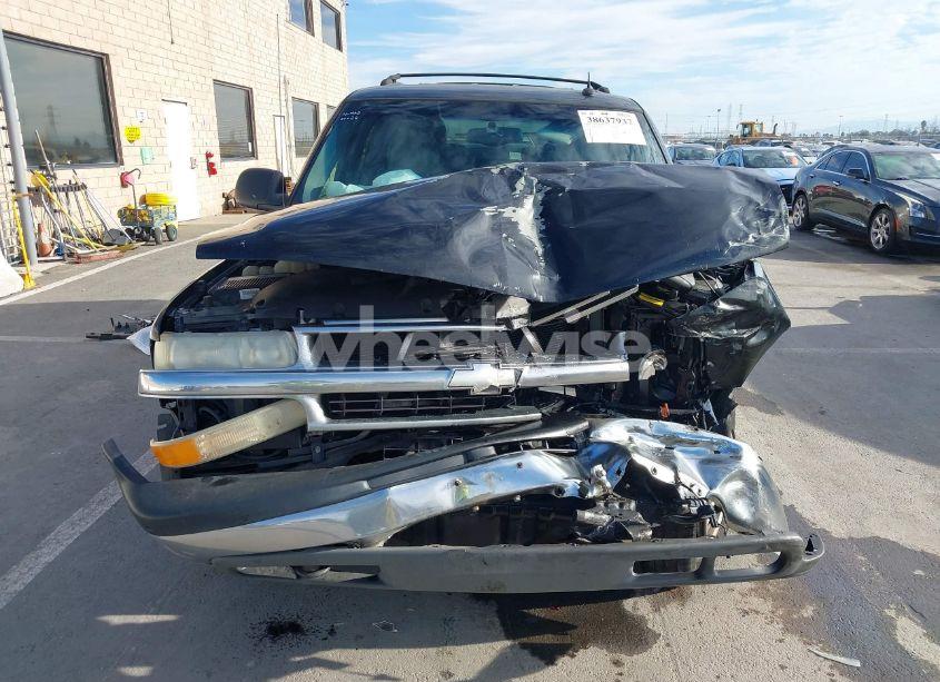 Photo 13 of 2002 Chevrolet Suburban 1500 LT (VIN 3GNFK16T42G344979)