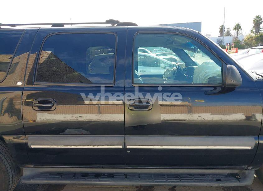 Photo 14 of 2002 Chevrolet Suburban 1500 LT (VIN 3GNFK16T42G344979)