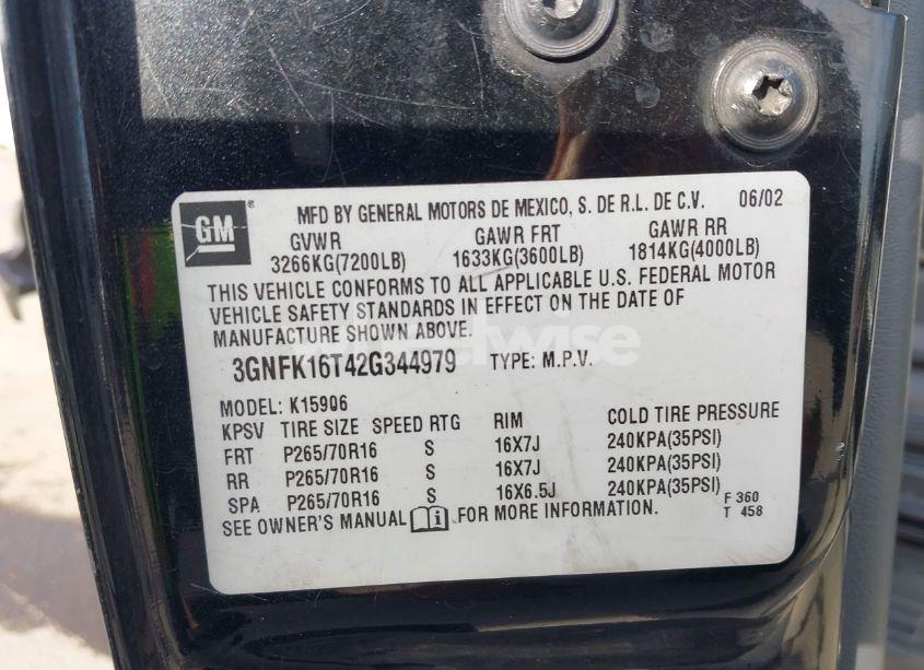 Photo 9 of 2002 Chevrolet Suburban 1500 LT (VIN 3GNFK16T42G344979)