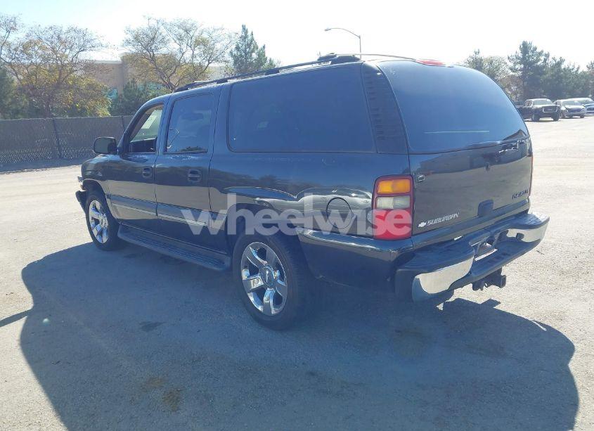 Photo 3 of 2003 Chevrolet Suburban 1500 LS (VIN 3GNFK16T43G175581)