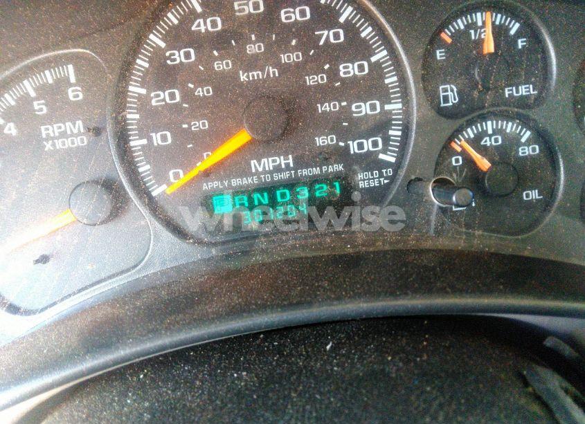 Photo 7 of 2000 Chevrolet Suburban 1500 LT (VIN 3GNFK16T4YG117106)