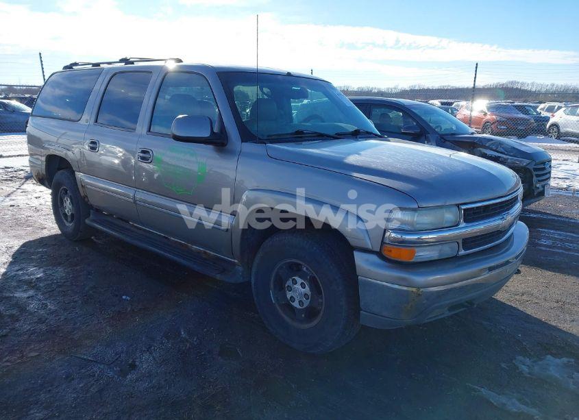 2001 Chevrolet Suburban 1500 LT (VIN 3GNFK16T51G152095) main photo