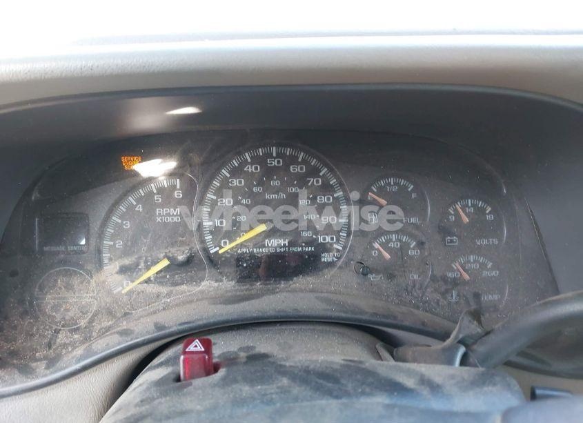 Photo 7 of 2001 Chevrolet Suburban 1500 LT (VIN 3GNFK16T51G152095)