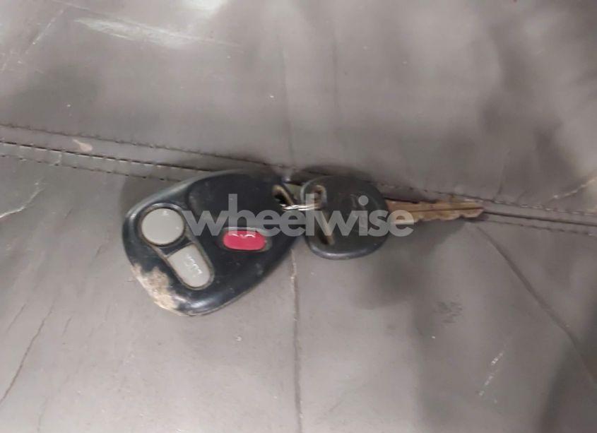 Photo 11 of 2001 Chevrolet Suburban 1500 LT (VIN 3GNFK16T51G179930)